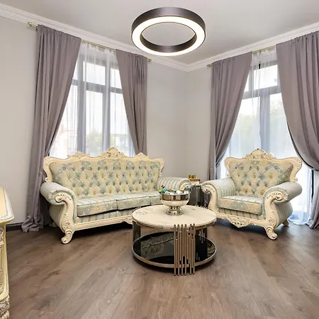 With Garden View By Flat Mаnager