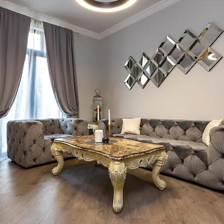 With Garden View By Flat Mаnager Apartament